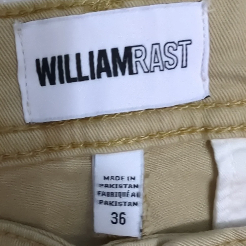 Men's WilliamRast Khaki Color Shorts Size 36 - Picture 3 of 7